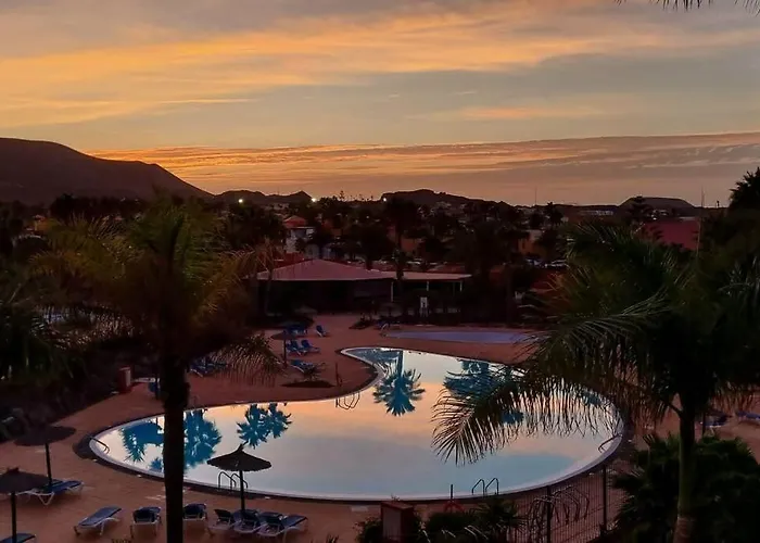 Apartment Frangipani - With Terrace & Shared Pool *