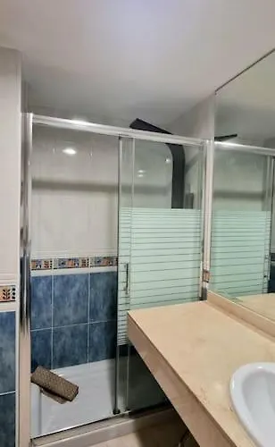 شقة Frangipani - With Terrace & Shared Pool *